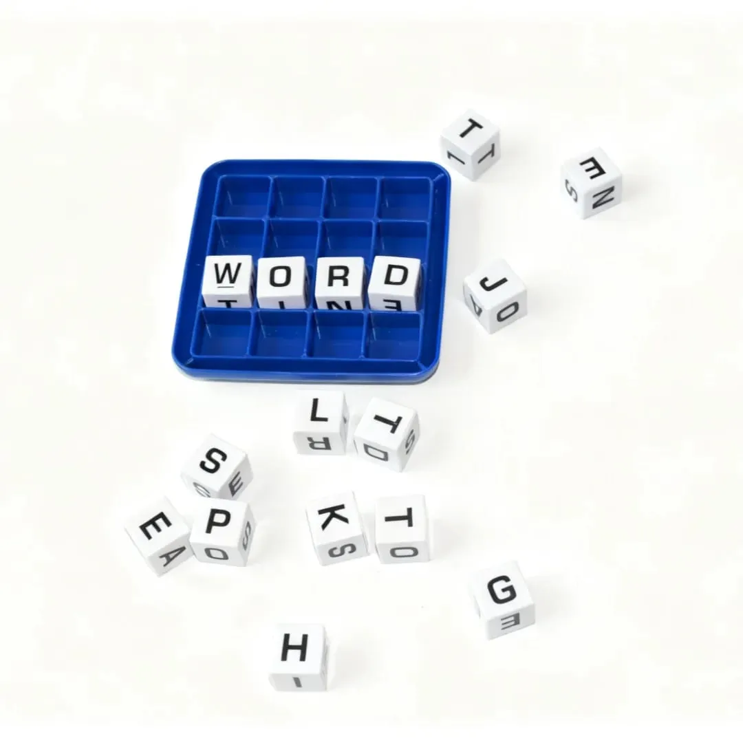 "Boggle: o jogo de dados de busca de palavras em ritmo acelerado de 3 minutos" Jogo de ortografia de dados Jogo de ortografia de dados Quebra-cabeça de cartas Jogo de tabuleiro interativo Ideal para festas Perfeito como presente de Natal.