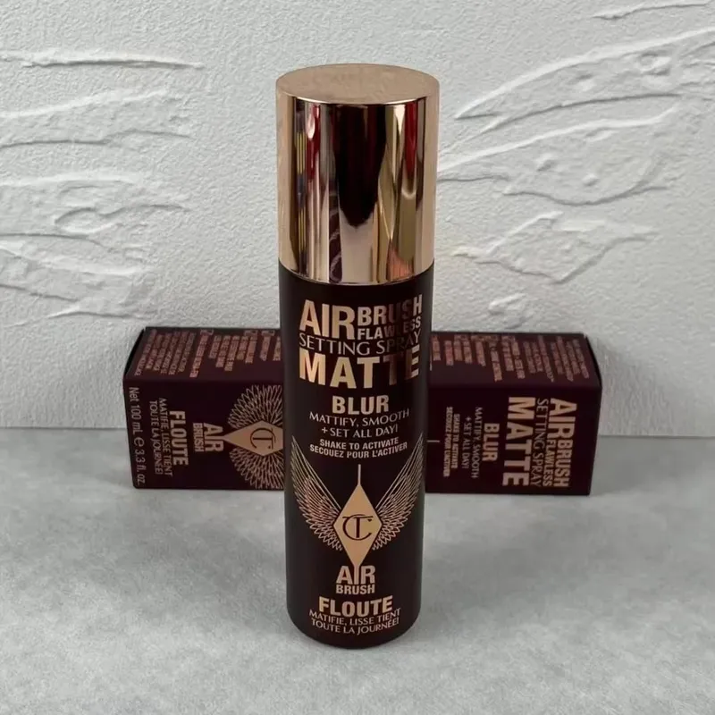 Charlotte Tilbury Setting Spray 16H à prova d'água sem peso e varinha de contorno misturável edificável e sombra 12Pan intensamente pigmentada