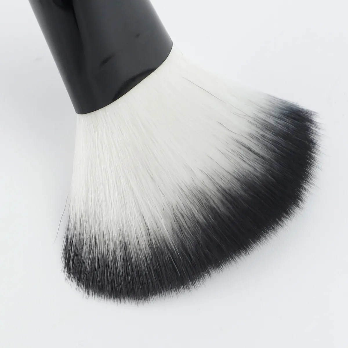 Conjunto de pincéis de maquiagem com cabo vermelho vinho, 7 peças, com bolsa de armazenamento de couro pu, cerdas macias, pó, blush, sombra, kit de pincéis cosméticos