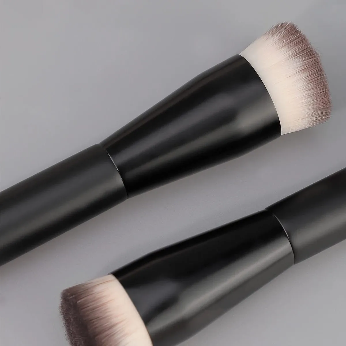 Pincéis de maquiagem para base, corretivo, ângulo, cobertura perfeita, círculo escuro sintético, creme líquido, cosméticos, pincel de contorno, ferramenta de beleza