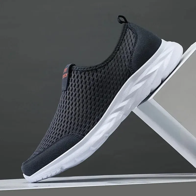 2026 nuove scarpe da uomo mocassini leggeri da passeggio traspiranti estivi comodi scarpe Casual da uomo Sneakers Zapatillas Hombre Plus