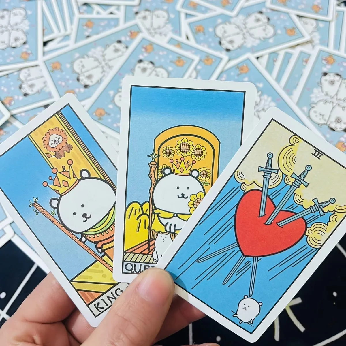 Bonito auto-zombando urso tarô jogo de cartas criativo mesa dos desenhos animados cartas de tarô entretenimento poker aprendizagem baralho futuro fortu