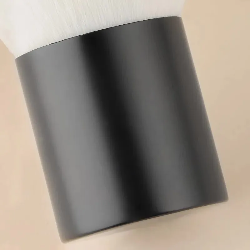 Pincel de maquiagem Kabuki fofo para base perfeita, iluminador bronzeador e aplicação de blush