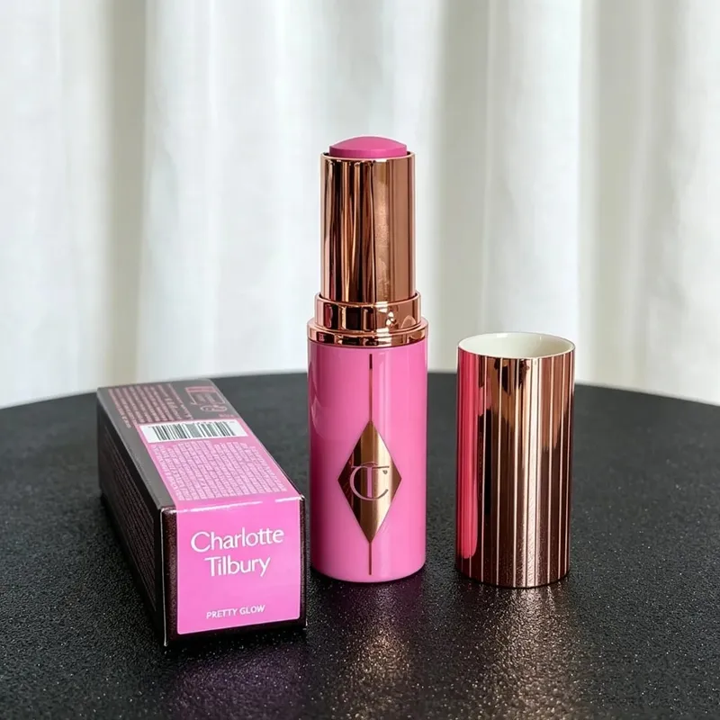 Charlotte tilbury batom líquido base iluminador pó prensado blush facial corretivo base maquiagem cosméticos