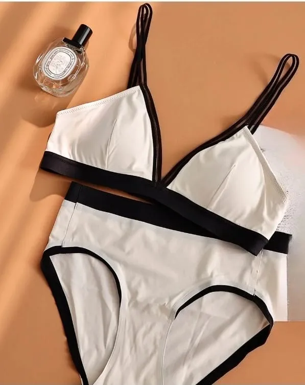 Deep V Triangle Bra for Women Small Bust Slight Gather Thin Strap Beauty Back French Style Seamless Light Soft Lingerie 32-38AB