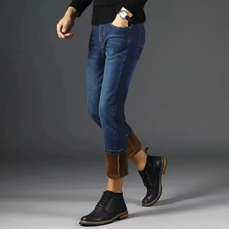Calça jeans masculina refletiva com forro de lã – forro grosso e quente, jeans durável e acabamento reflexivo, seguro para viagens noturnas de inverno e casual