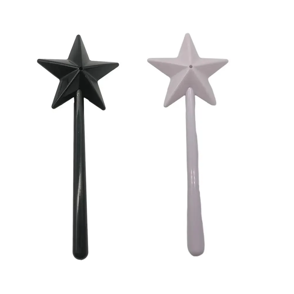 High Quality Plastics Salt Shakers Refillable Star Seasoning Shaker Household Long Hand Salt Pepper Magic Wands Kitchen & Dining