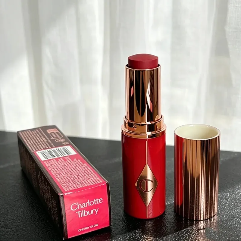 Charlotte tilbury batom líquido base iluminador pó prensado blush facial corretivo base maquiagem cosméticos