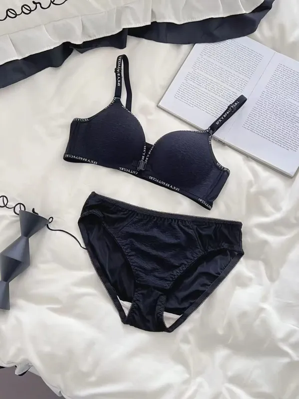 Sexy Front Closure Push-Up Lingerie Set for Small Breasts Comfortable Thin Bra with No Steel Ring Letter Shoulder Straps