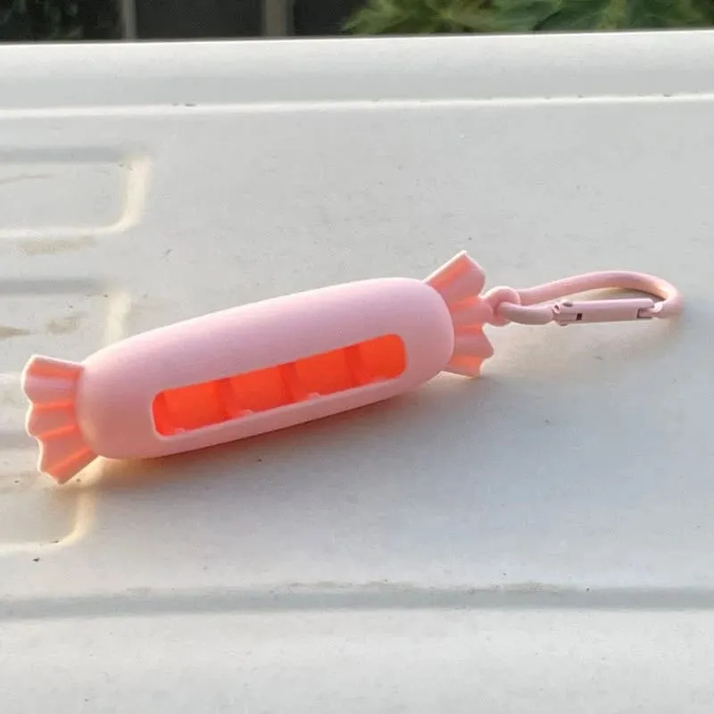 Novo arco doce forma de amendoim silicone batom capa chaveiros cor sólida saco de armazenamento batom leve titular bálsamo labial