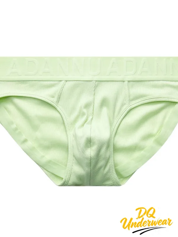 1 Uds. Calzoncillos masculinos acanalados de Color sólido ADANNU Logo en relieve cintura elástica comodidad calzoncillos de Bikini diarios AD759