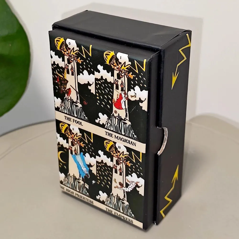 Baralho de tarô Tower Takeover em caixa rígida Conjunto exclusivo de tarô de 79 cartas para transformação e libertação 12*7cm com relevo duplo
