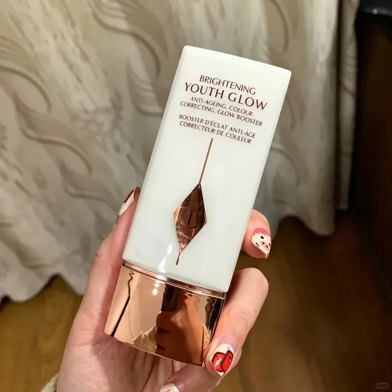 Charlotte Tilbury Setting Spray 16H à prova d'água sem peso e varinha de contorno misturável edificável e sombra 12Pan intensamente pigmentada