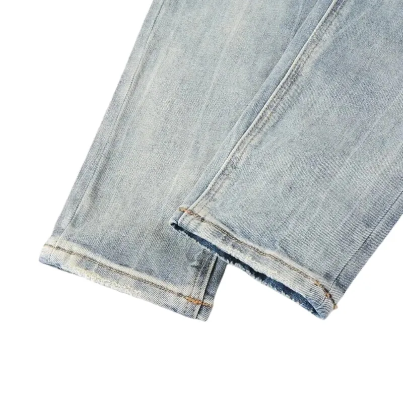 Jeans masculino high street light azul lavado desgastado com letras bordadas botão mosca adequado para todas as estações