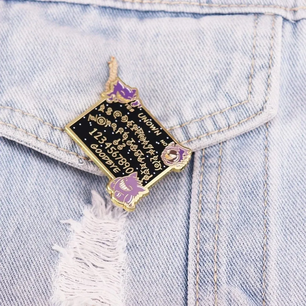Alfinete esmaltado pokémon gengar e pikachu, alfinetes de lapela para mochilas, emblemas de pão, broche de medalha para roupas, joias, presentes para amigos