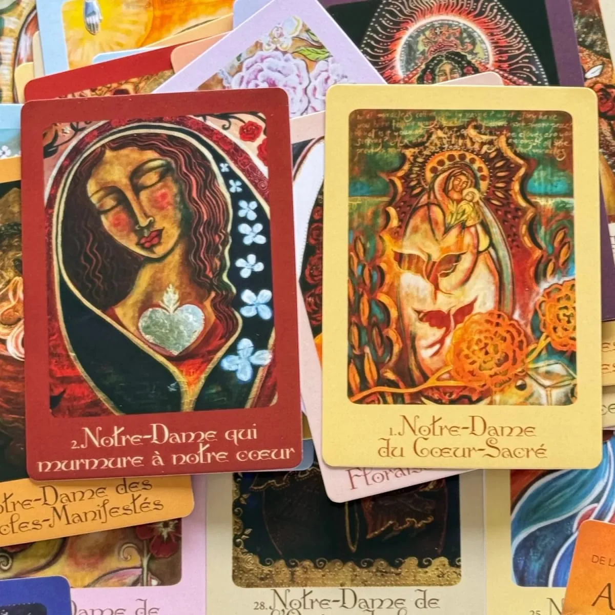 L'Oracle De Marie Mère Universelle Versão Francesa Milagres de Proteção e Guérison Oracle Deck 44 Jogos de Tabuleiro