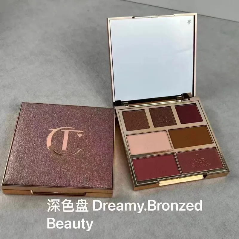 Charlotte Tilbury Hollywood Flawless Liquid Highlighter hidrata a pele Paleta luxuosa com acabamentos metálicos brilhantes e acetinados