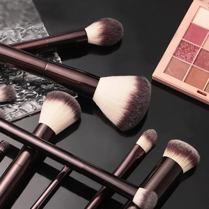 Conjunto e kit de pincéis de maquiagem ampulheta, inclui base em pó, corretivo, blush labial, bronzer, sombra, delineador, pincel de destaque