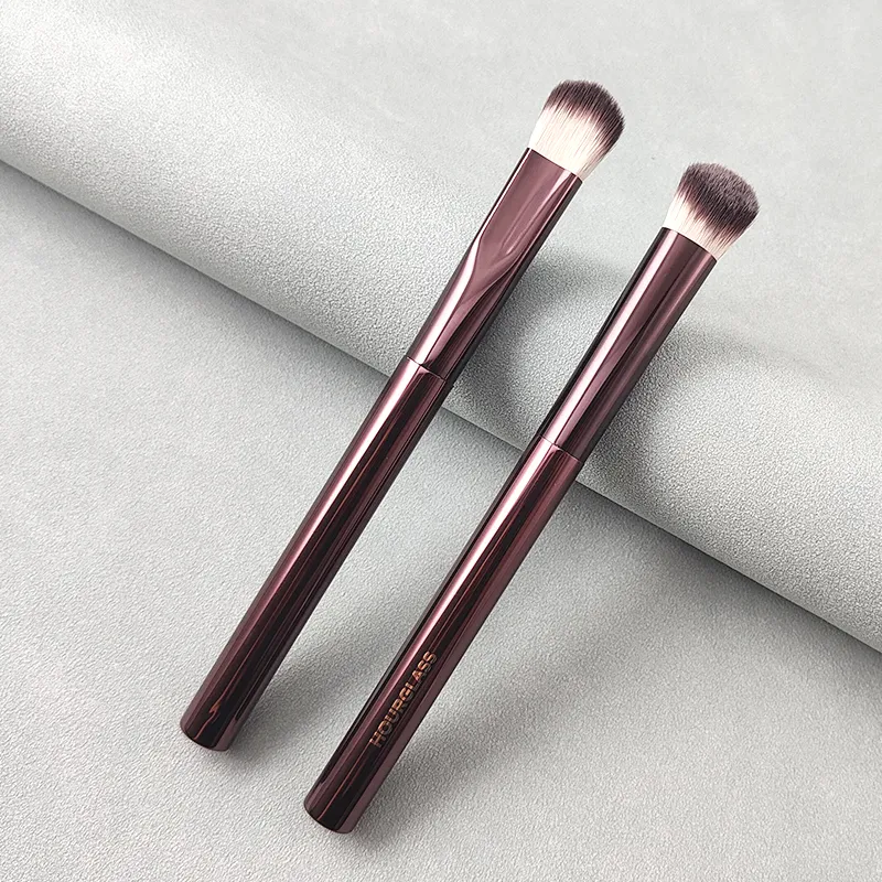Conjunto de pincéis de maquiagem ambiente ampulheta, 2 peças, base de brilho macio, corretivo, kit de pincéis de maquiagem para acabamento perfeito