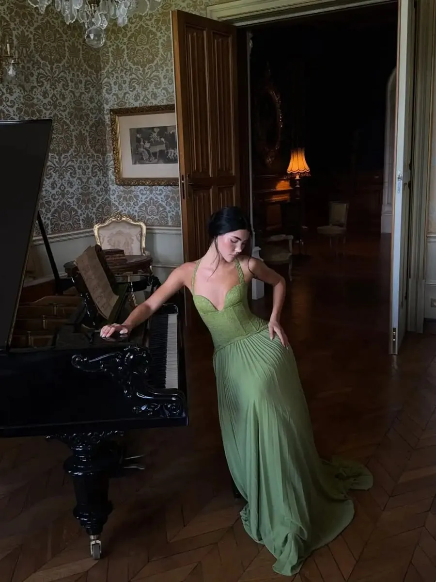 Chique verde espinha de peixe halter vestido longo senhora sexy sólido sem costas plissado fora do ombro vestidos de linha a 2026 novo vestido de festa de natal