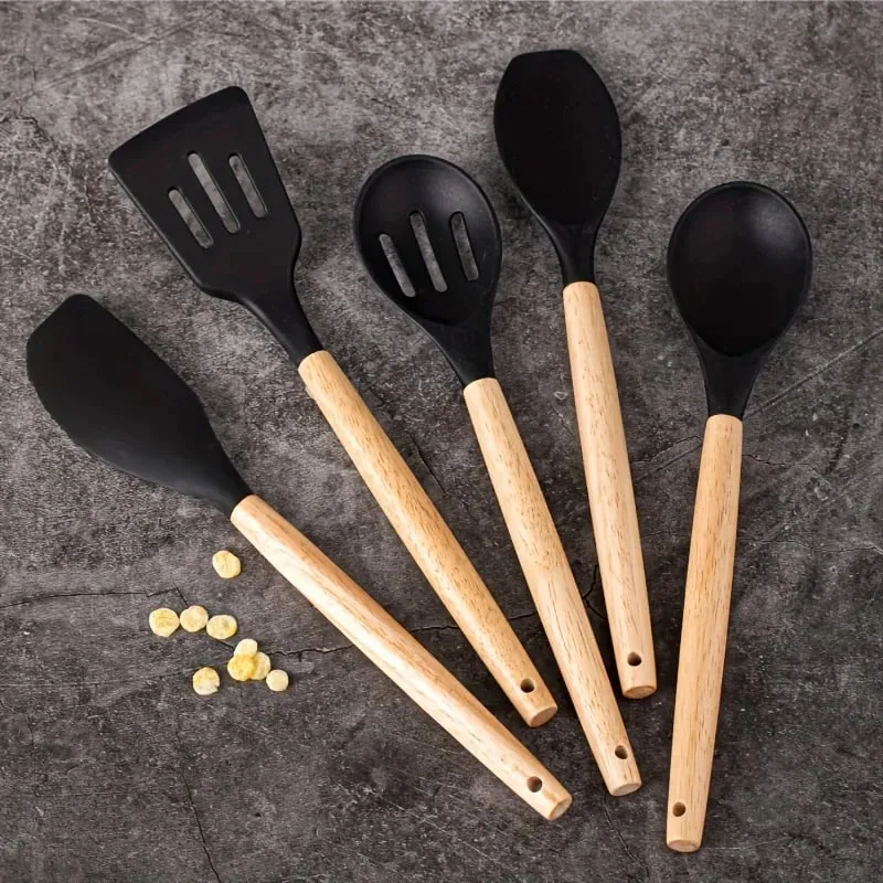 Conjunto de utensílios de silicone 14 unidades com suporte de plástico — image 5