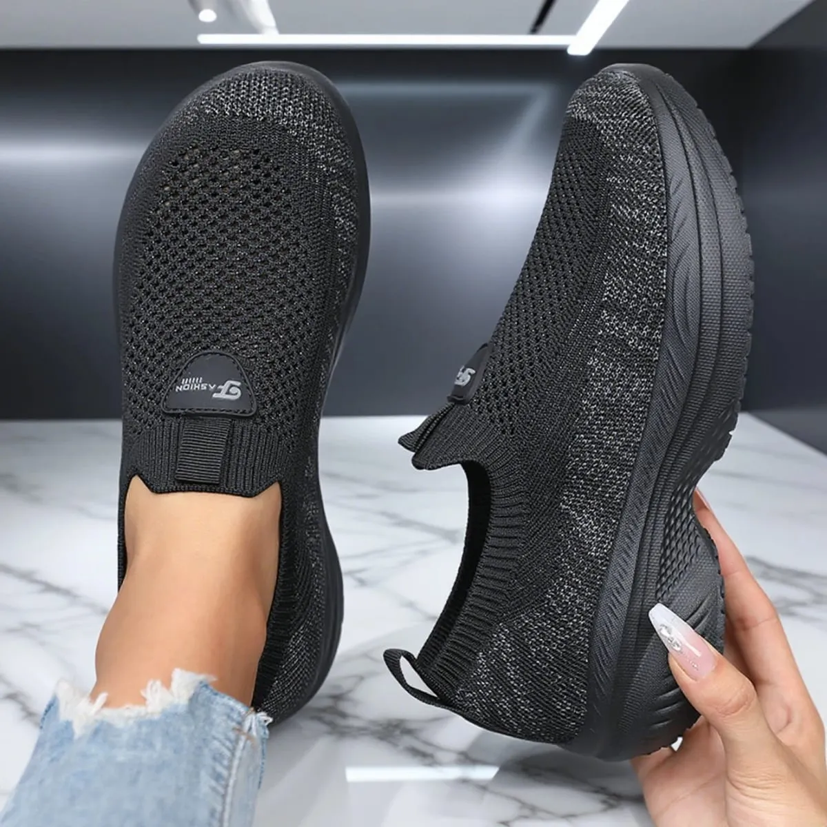 Barefoot Shoe Wide Footed Thick Soled Shoes for Both Men and Women 2025 New Spring Mesh Sports Shoes for Casual Tennis Female
