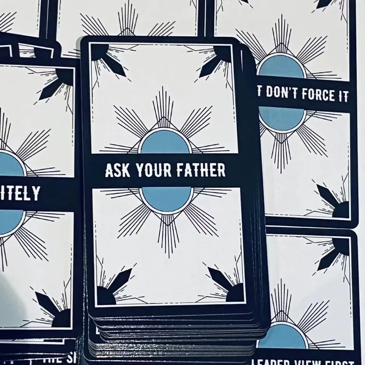 YES or NO Oracle DECKI Cards English Version 54pcs Get Quick Answers To Specific Questions Games Cards