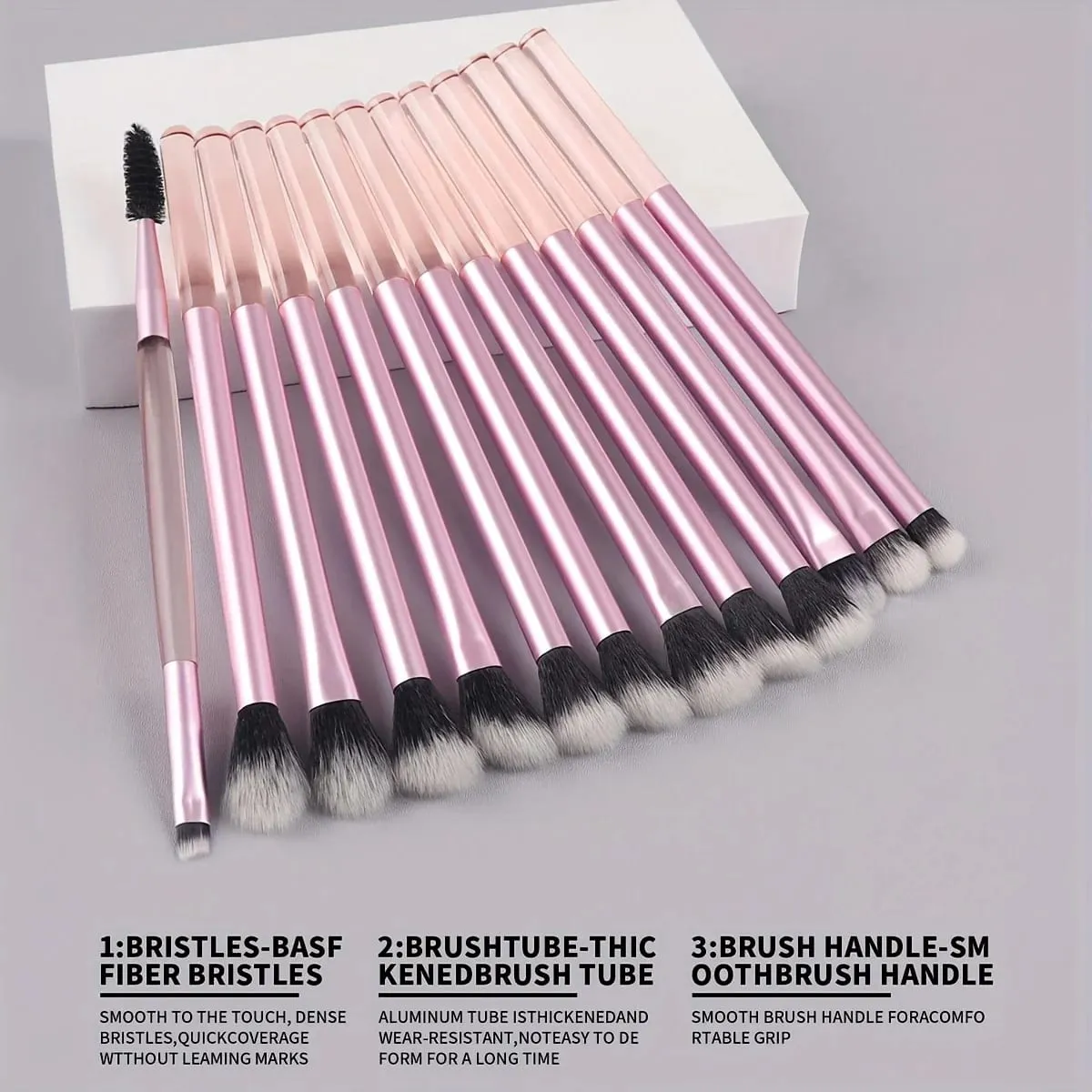 A Set of 13 Professional Makeup Brushes - Foundation Brush Eyeshadow Brush Eyebrow Brush Blending Brush Highlighter Brush C