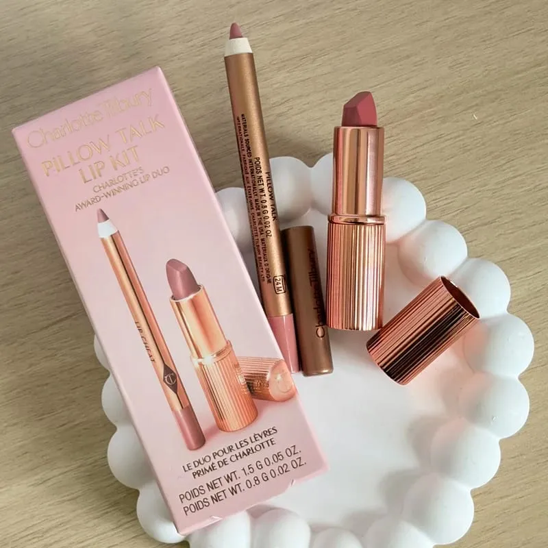 Conjuntos de maquiagem CT Batom Luz Rosa Médio Rosa Plumps Gloss Lip Tint em forma de coração Dois tons Blush Lip Liner Paleta de sombras