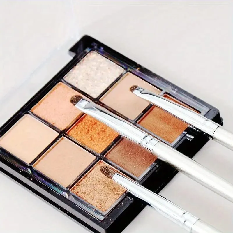 3pcs Small Eyeshadow Brushes with Silver Handle for Detailed Blending Smokey Eyeliner Makeup Professional Cosmetic Brush Set