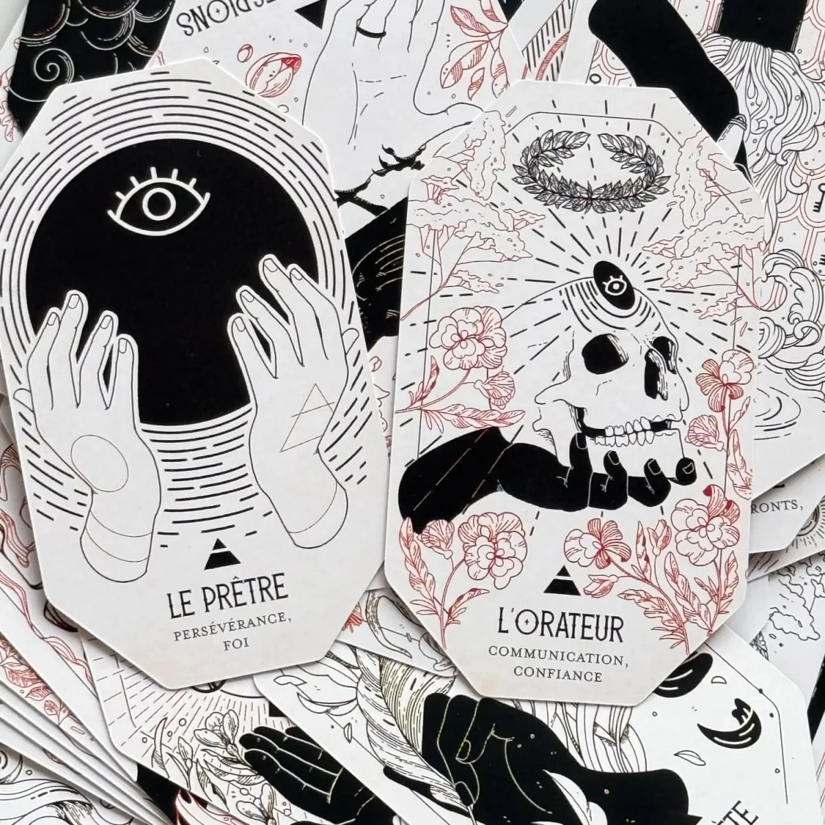The Citadel A Fantasy Oracle Deck French Version Tarot Card Entertainment Game For Family Party Board Game Oracle Cards