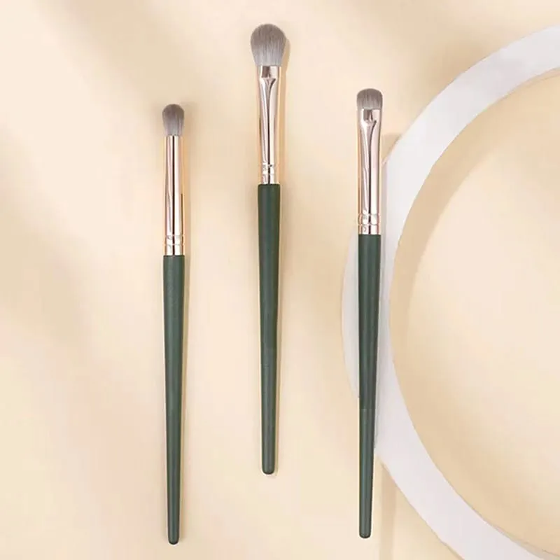 [E] 3 peças conjunto de pincéis para sombra de olho, conjunto de ferramentas cosméticas, iluminador deitado, mancha de bicho da seda, escova de cabelo macia, blush, maquiagem de beleza