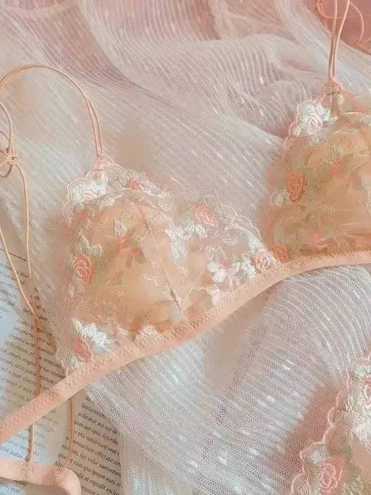 Francês puro desejo bordado renda sonho triângulo copo sem underwire cinto fino pequeno conjunto de sutiã ultra-fino sexy conjunto de sutiã