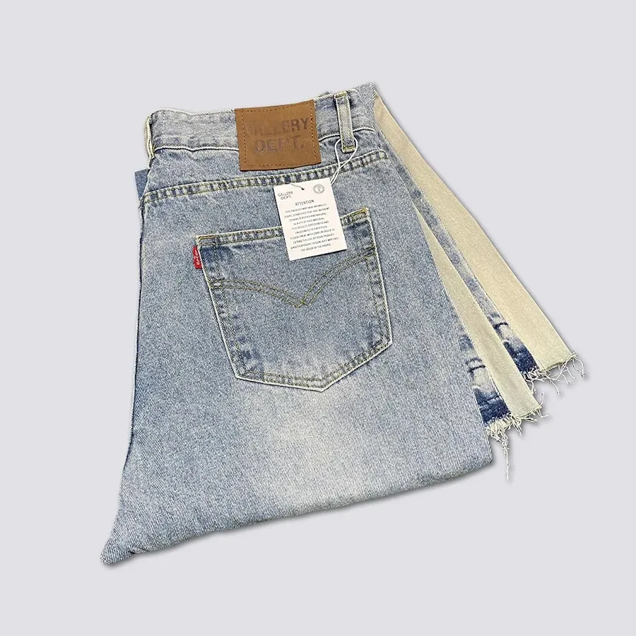 Calça jeans boca de sino lavada e gasta com patchwork