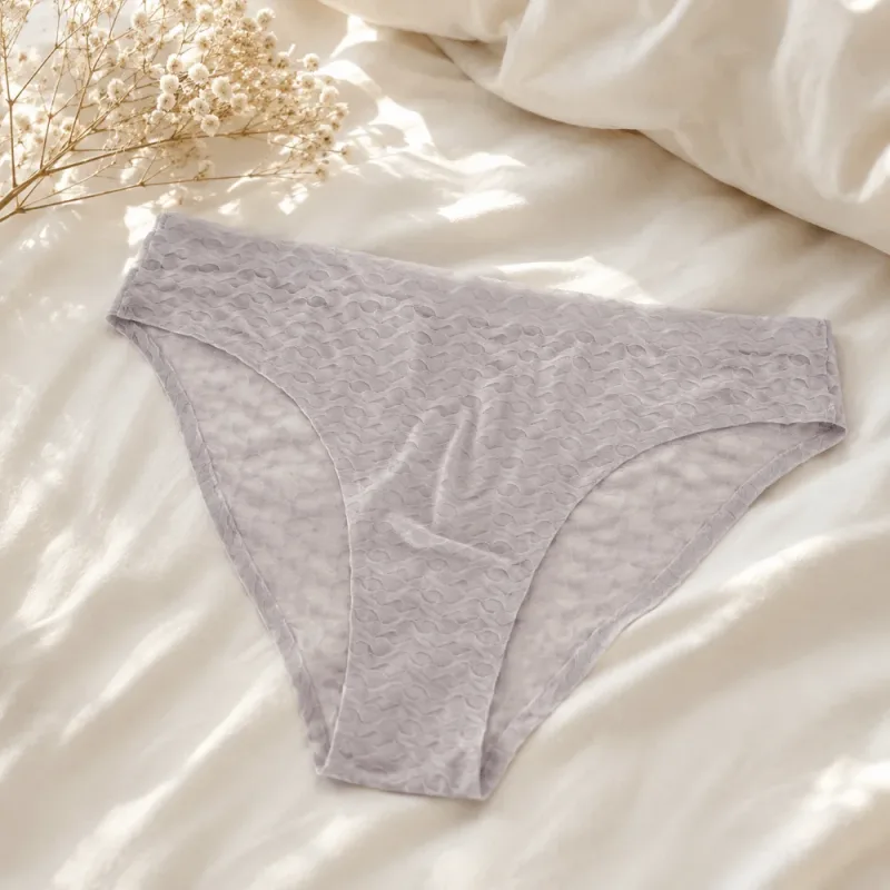 Calcinha de malha fina roupa interior masculina transparente cintura baixa cuecas de seda gelo bolha u convexo bolsa masculina cuecas triângulo masculino