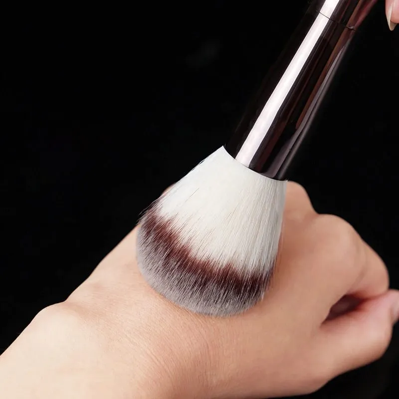 1pc Hourglass Pro Foundation Makeup brushes Powder contour Blusher Make up brush metal handle Highlight Bronzer high end No box