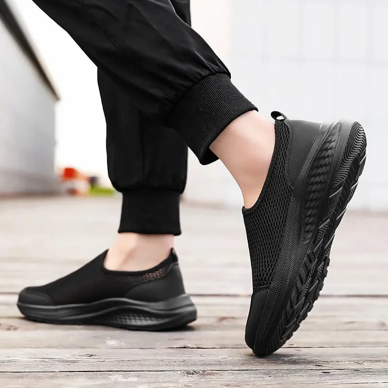 One Foot on the Net Shoes Men's Summer New Breathable Thin Net Walking Shoes Casual Sports Shoes Black Plus Size Men's Shoes 48 — image 6
