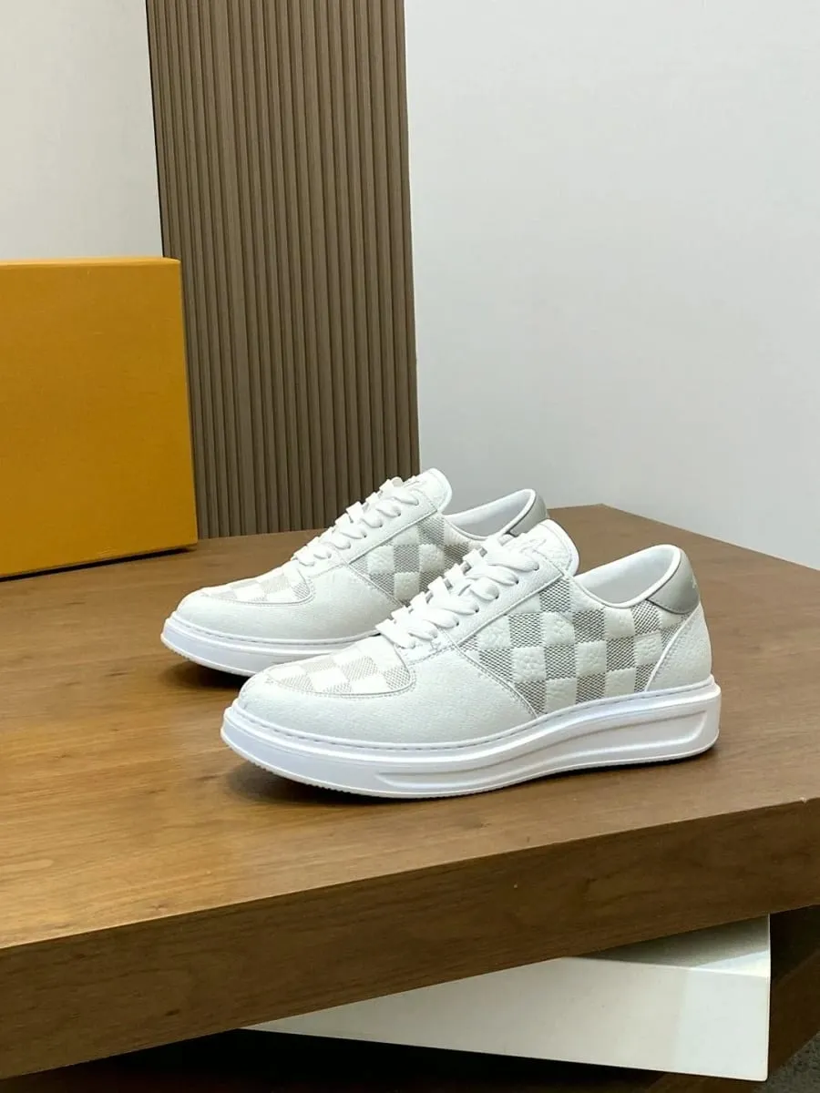 Tênis de skate de couro grão baixo cinza branco xadrez estampa retalhos antiderrapante sola de borracha mínimo versátil sapatos de caminhada diária