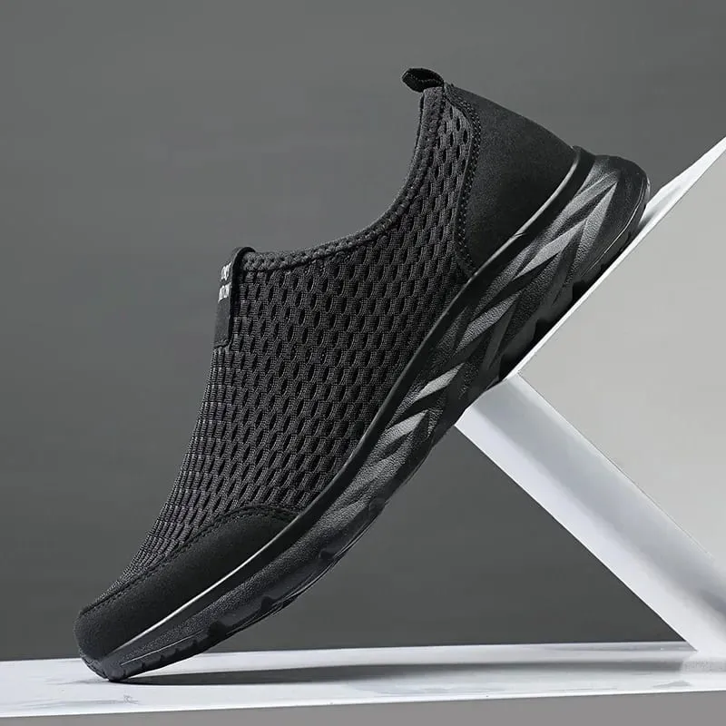 2026 nuove scarpe da uomo mocassini leggeri da passeggio traspiranti estivi comodi scarpe Casual da uomo Sneakers Zapatillas Hombre Plus