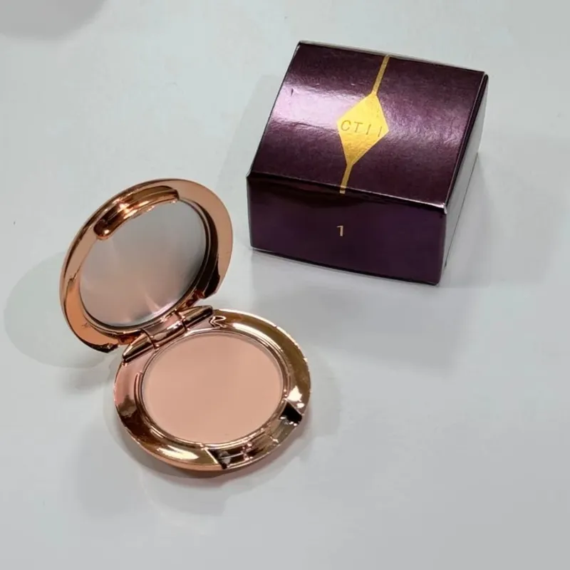 Charlotte Tilbury Airbrush Acabamento impecável Suavização de poros desfocados Maquiagem CT Edição limitada Disco de prata Configuração em pó cosmético — image 11
