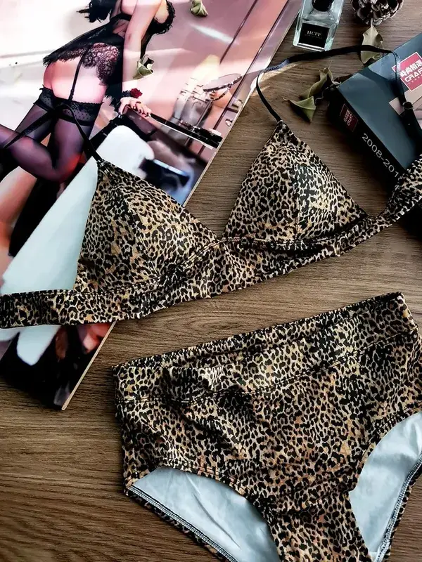 Triangle Cup Bra Set Sexy Leopard Print Ultra Thin Wirefree Bralette & Panty Lingerie for Small Breasts
