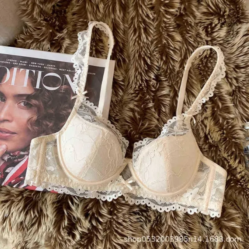French Flutter Sleeve Lace Women Bra Set Soft Underwire Thin Breathable Sexy Minimizer Beauty Back Lingerie 32‑38 AB