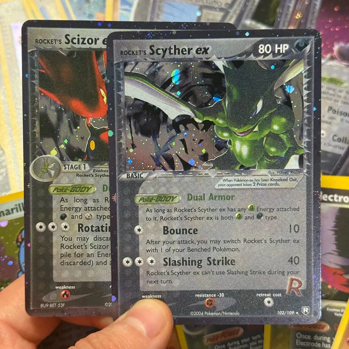 Cartões proxy Team Rocket Returns (TR) Rocket’s Moltres Rocket’s Sneasel Treecko Star Dark Ampharos Azumarill Mudkip Star