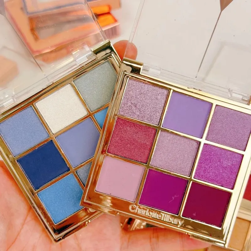 Charlotte Tilbury Hollywood Flawless Liquid Highlighter hidrata a pele Paleta luxuosa com acabamentos metálicos brilhantes e acetinados