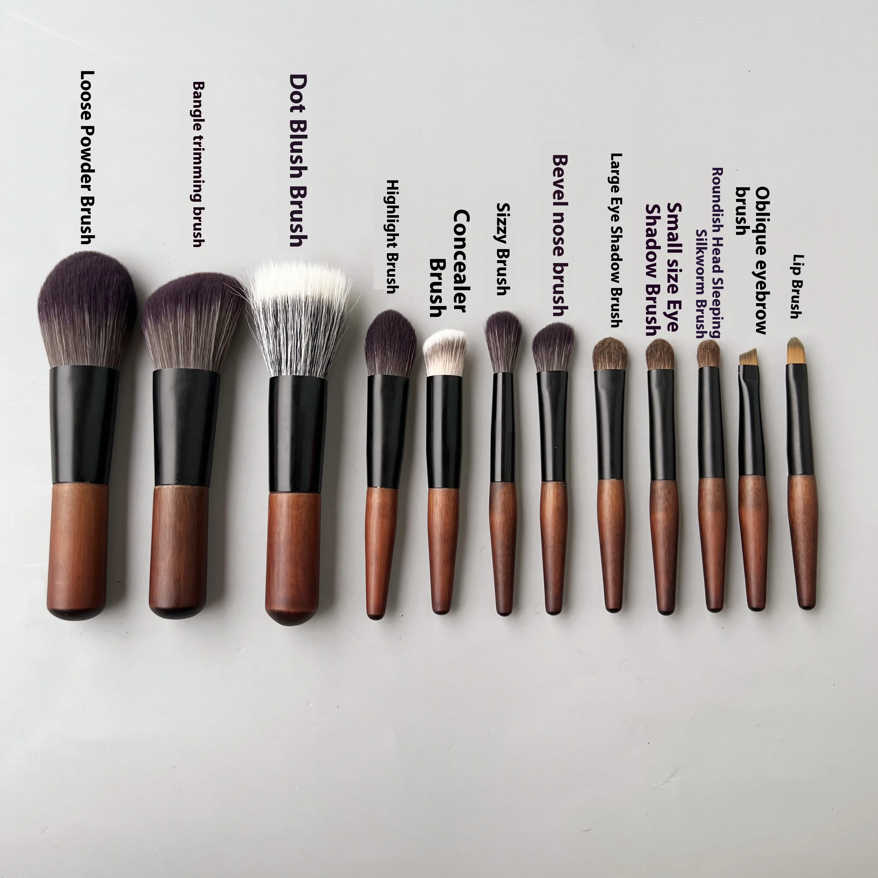 12pçs mini pincéis de maquiagem, pincel para sombra, pó solto, blush, base, viagem, portátil, pincéis de maquiagem com bolsa — image 3