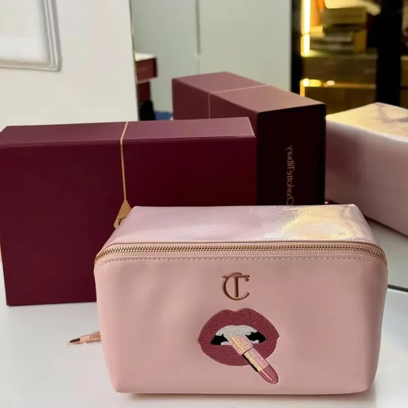 Charlotte Tilbury Setting Spray 16H à prova d'água sem peso e varinha de contorno misturável edificável e sombra 12Pan intensamente pigmentada