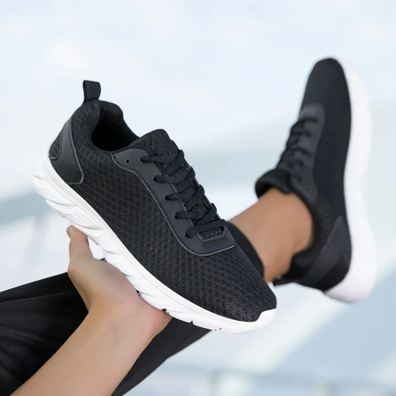 Sólido preto masculino sapatos atléticos oco malha superior antiderrapante luz sola jogging treinamento casual viagem diária esporte ao ar livre footwea