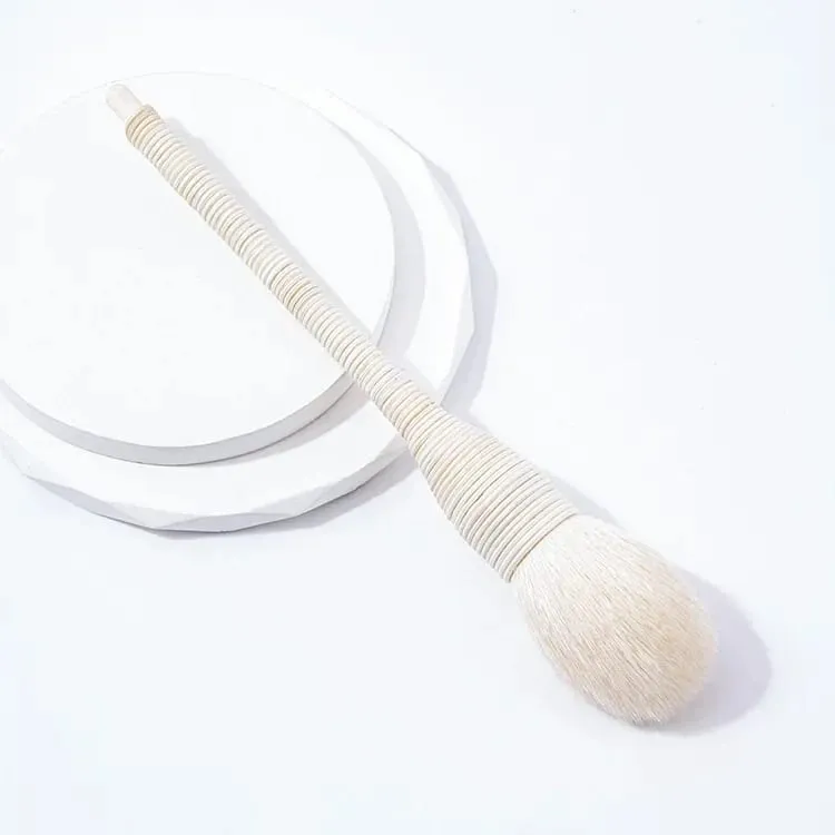 Pincéis de maquiagem planos de lã de cabra, rattan, base profissional, blush, pó solto, pincel de contorno para beleza, pincéis de maquiagem
