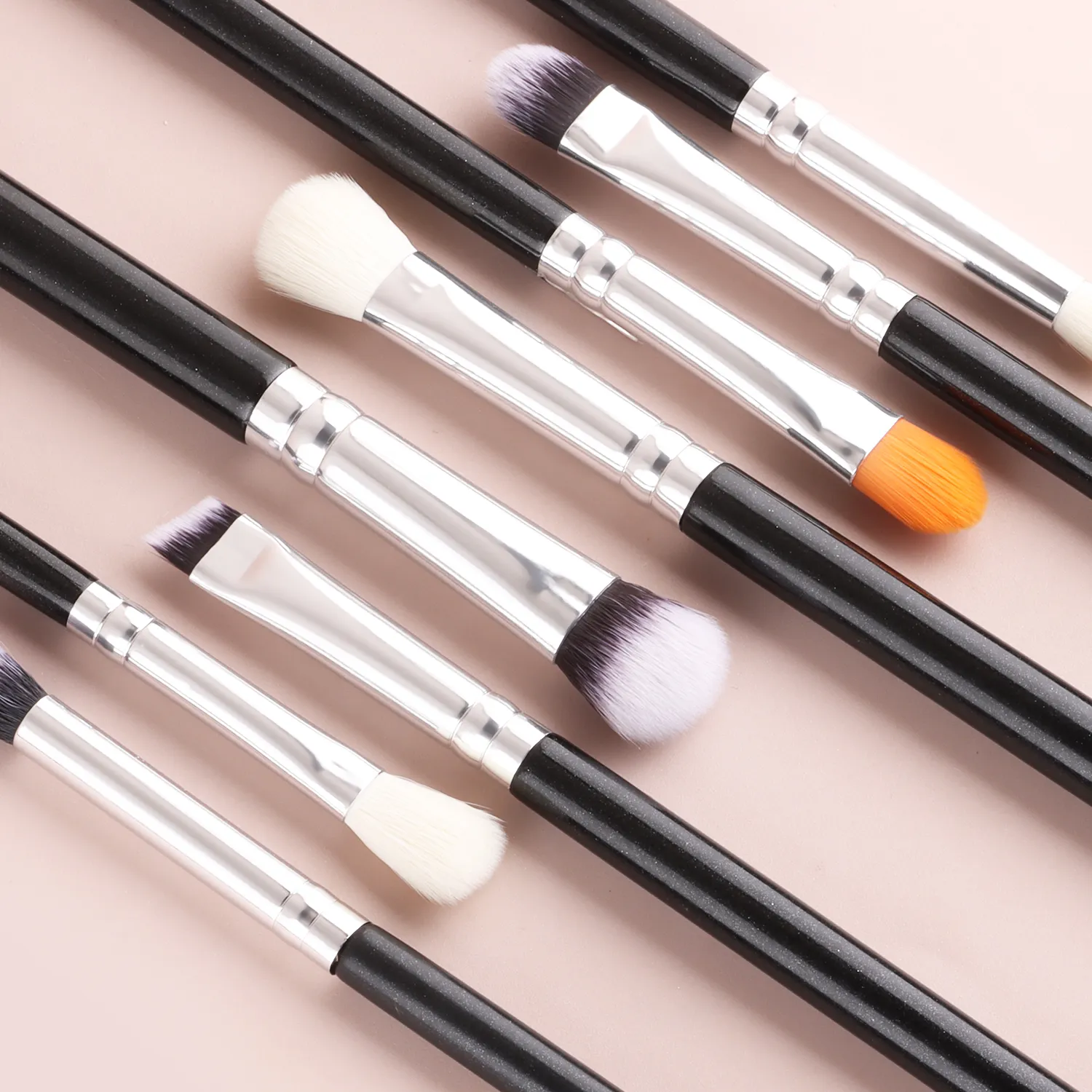 8Pcs Eyeshadow Makeup Brush Set Blending Concealer Detail Brushes for Daily Eye Makeup for Beginners