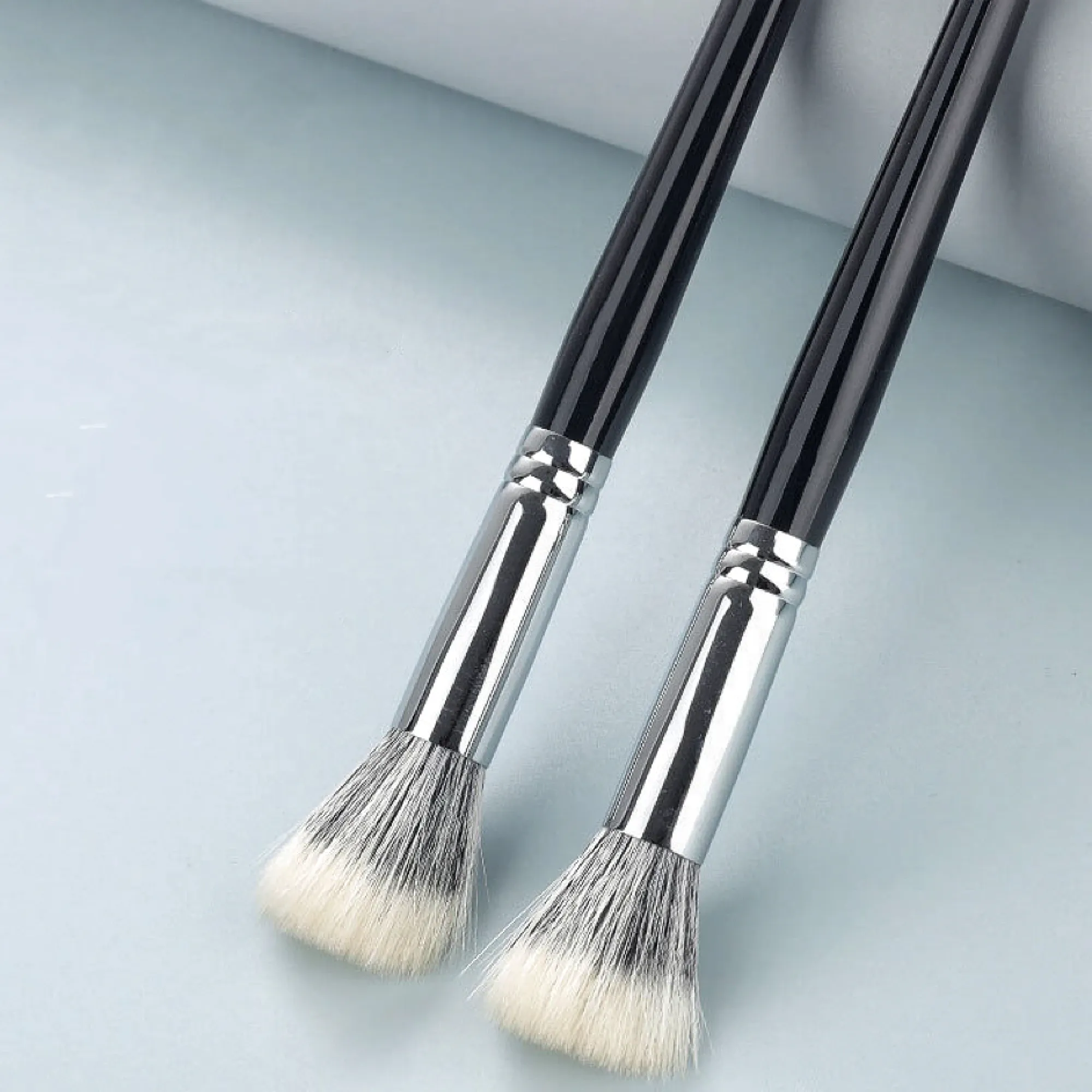 Pincel pontilhado para blush, pincel de maquiagem, lã macia, corretivo profissional, iluminador, ferramentas cosméticas femininas, 1 peça